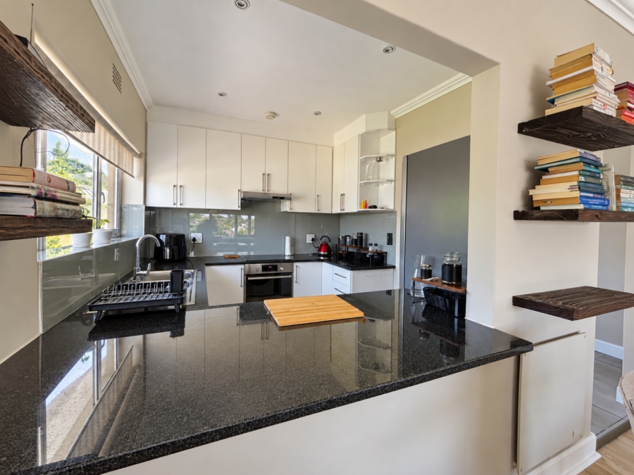 1 Bedroom Property for Sale in Rosebank Western Cape